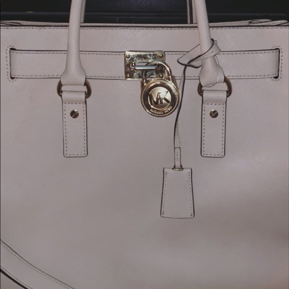 Michael Korrs large Hamilton (light pink)